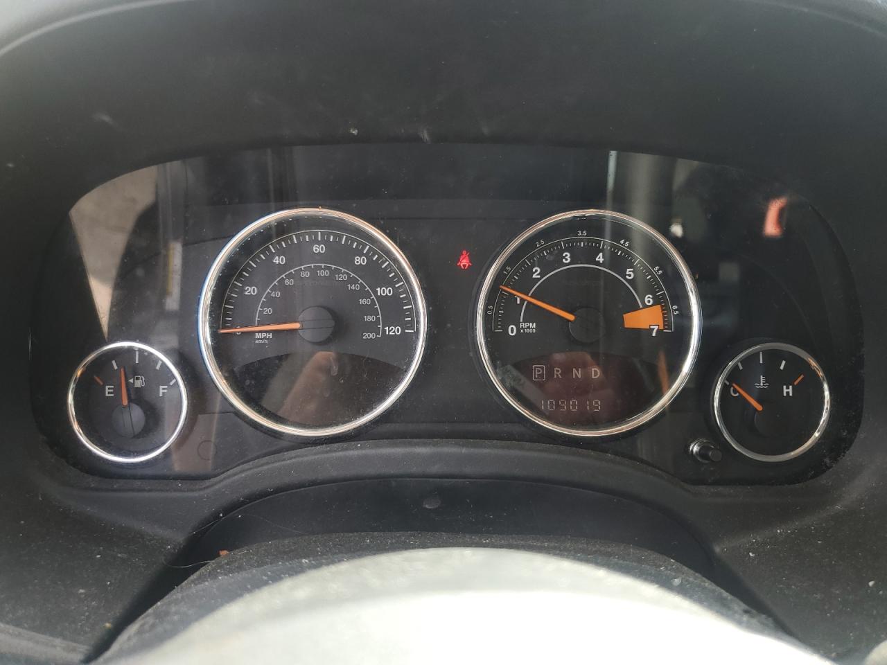 2016 Jeep Compass Latitude VIN: 1C4NJDEB8GD746039 Lot: 68997075