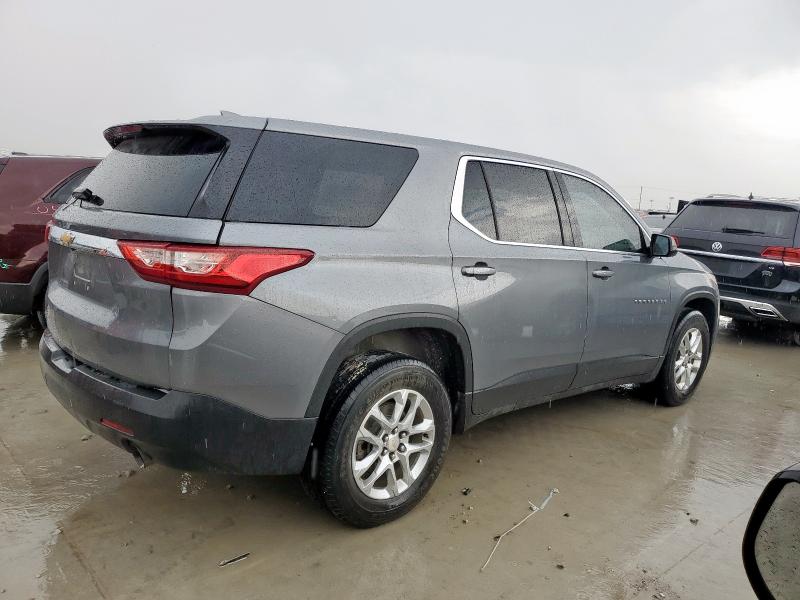  CHEVROLET TRAVERSE 2018 Szary