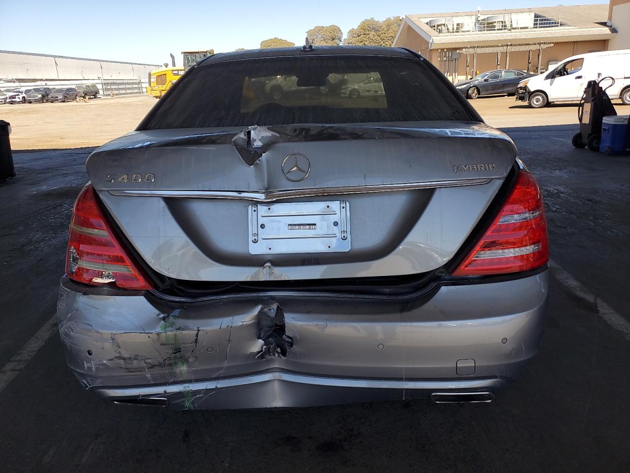 2012 Mercedes-Benz S 400 VIN: WDDNG9FB0CA420943 Lot: 69800255