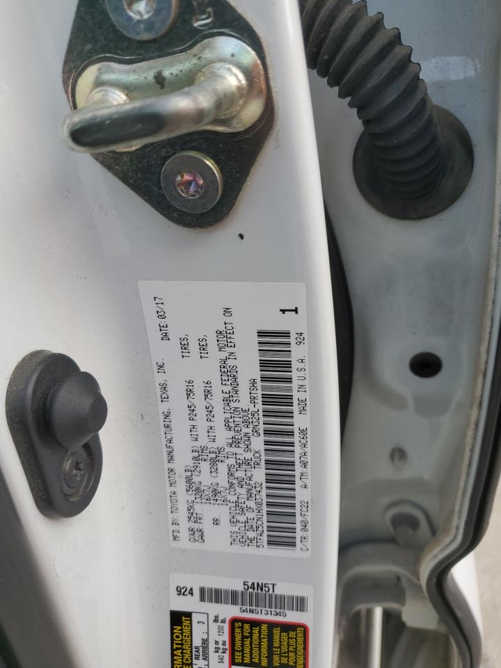 2017 Toyota Tacoma Double Cab VIN: 5TFAZ5CN1HX037432 Lot: 68738915