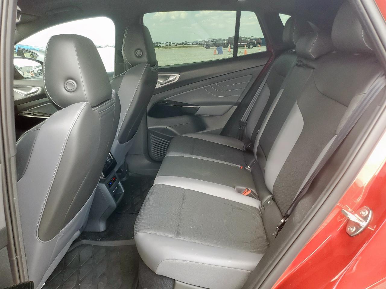 2023 Volkswagen Id.4 Pro S Plus VIN: 1V2HMPE8XPC056565 Lot: 70558215