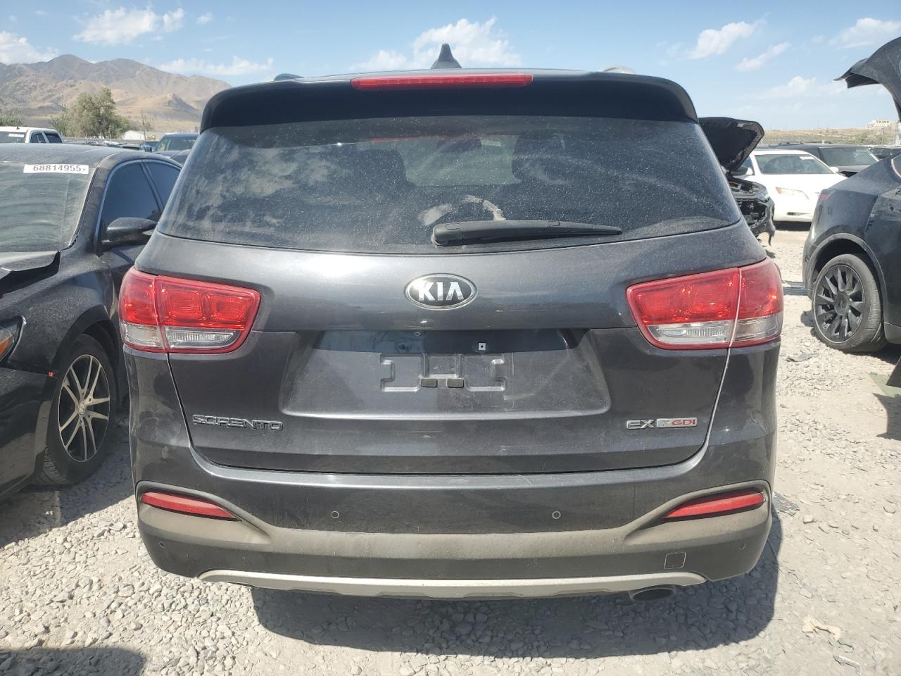 2016 Kia Sorento Ex VIN: 5XYPHDA19GG023240 Lot: 68980655
