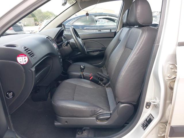 2011 KIA PICANTO 1