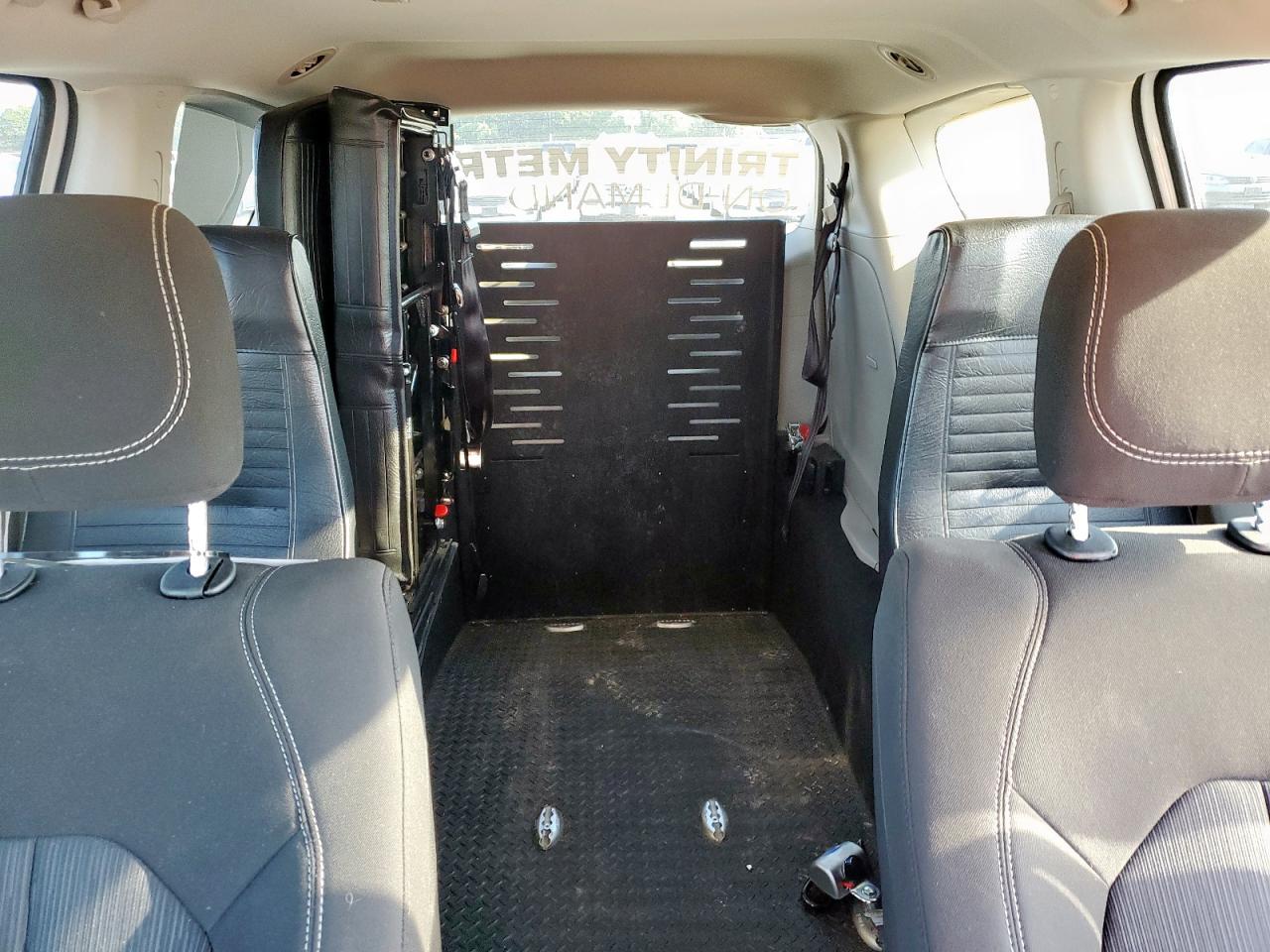 2022 Chrysler Voyager Lx VIN: 2C4RC1CGXNR203889 Lot: 68384875