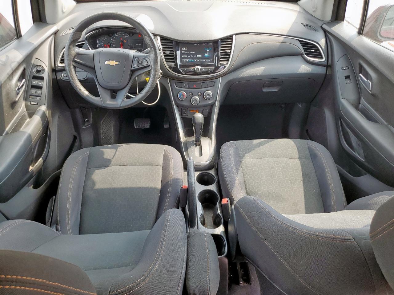 2017 Chevrolet Trax Ls VIN: 3GNCJNSB4HL273485 Lot: 70521635