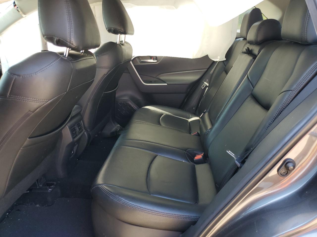 2021 Toyota Rav4 Xle VIN: 4T3RWRFV7MU032376 Lot: 67397265