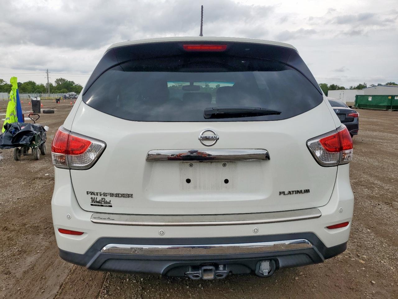 2015 Nissan Pathfinder S VIN: 5N1AR2MNXFC652333 Lot: 69670195