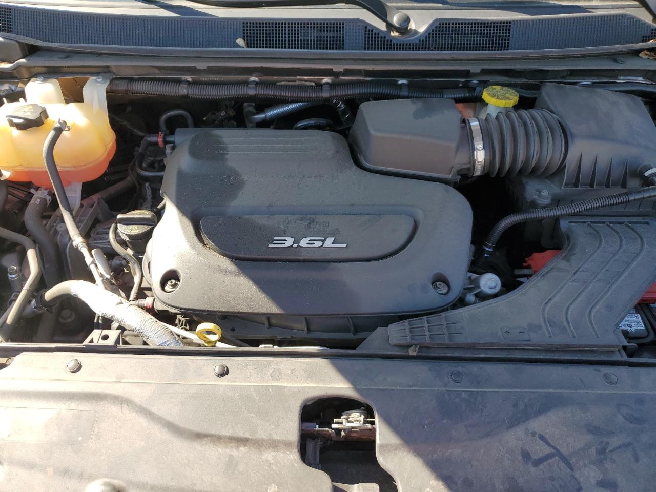 2018 Chrysler Pacifica Limited VIN: 2C4RC1GG7JR237888 Lot: 69731745