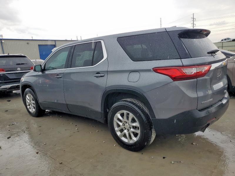  CHEVROLET TRAVERSE 2018 Szary