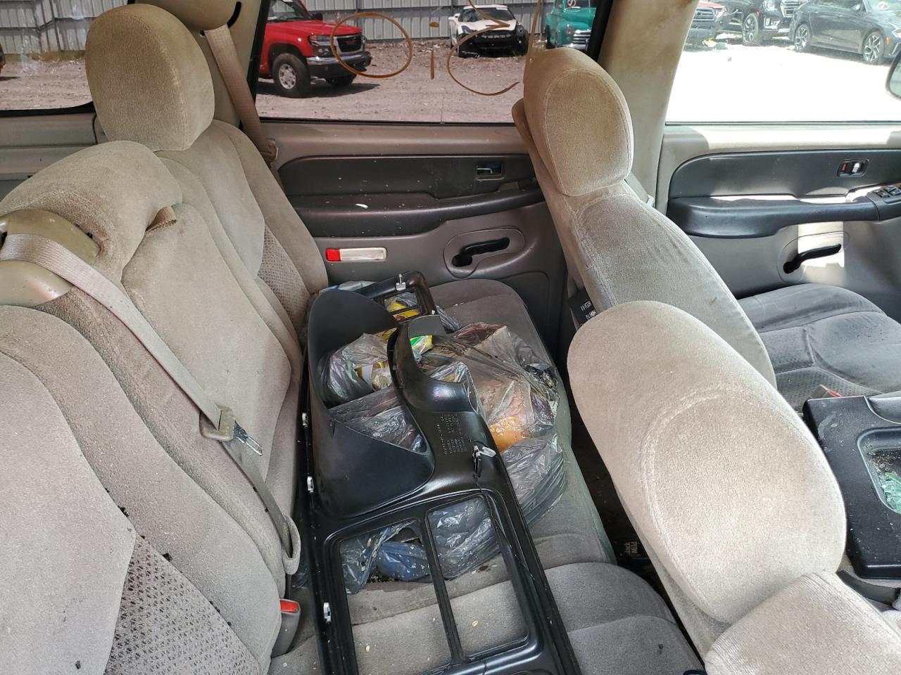 2003 Chevrolet Tahoe C1500 VIN: 1GNEC13V13R307999 Lot: 68876715