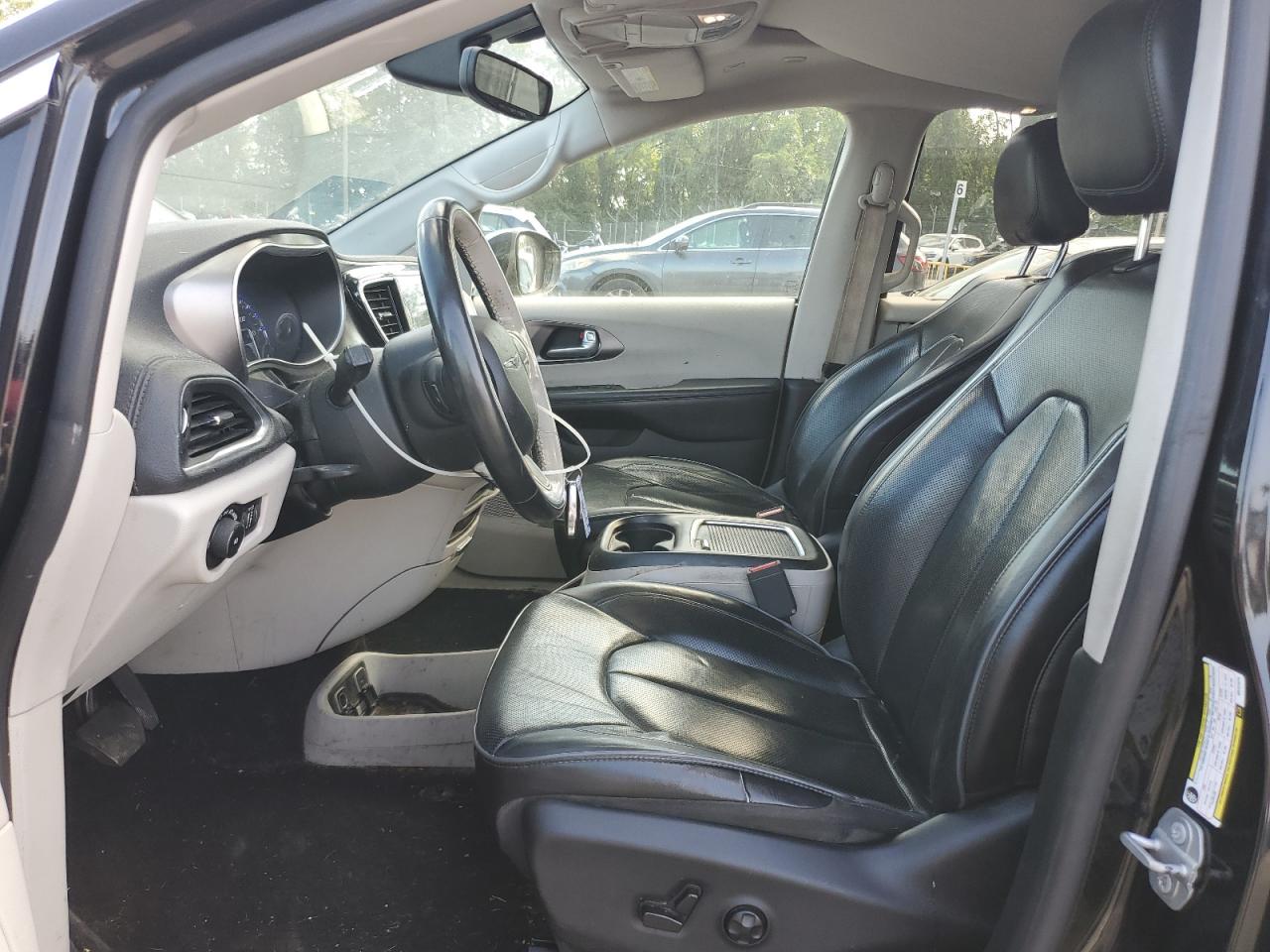 2019 Chrysler Pacifica Limited VIN: 2C4RC1GG2KR731674 Lot: 68152825