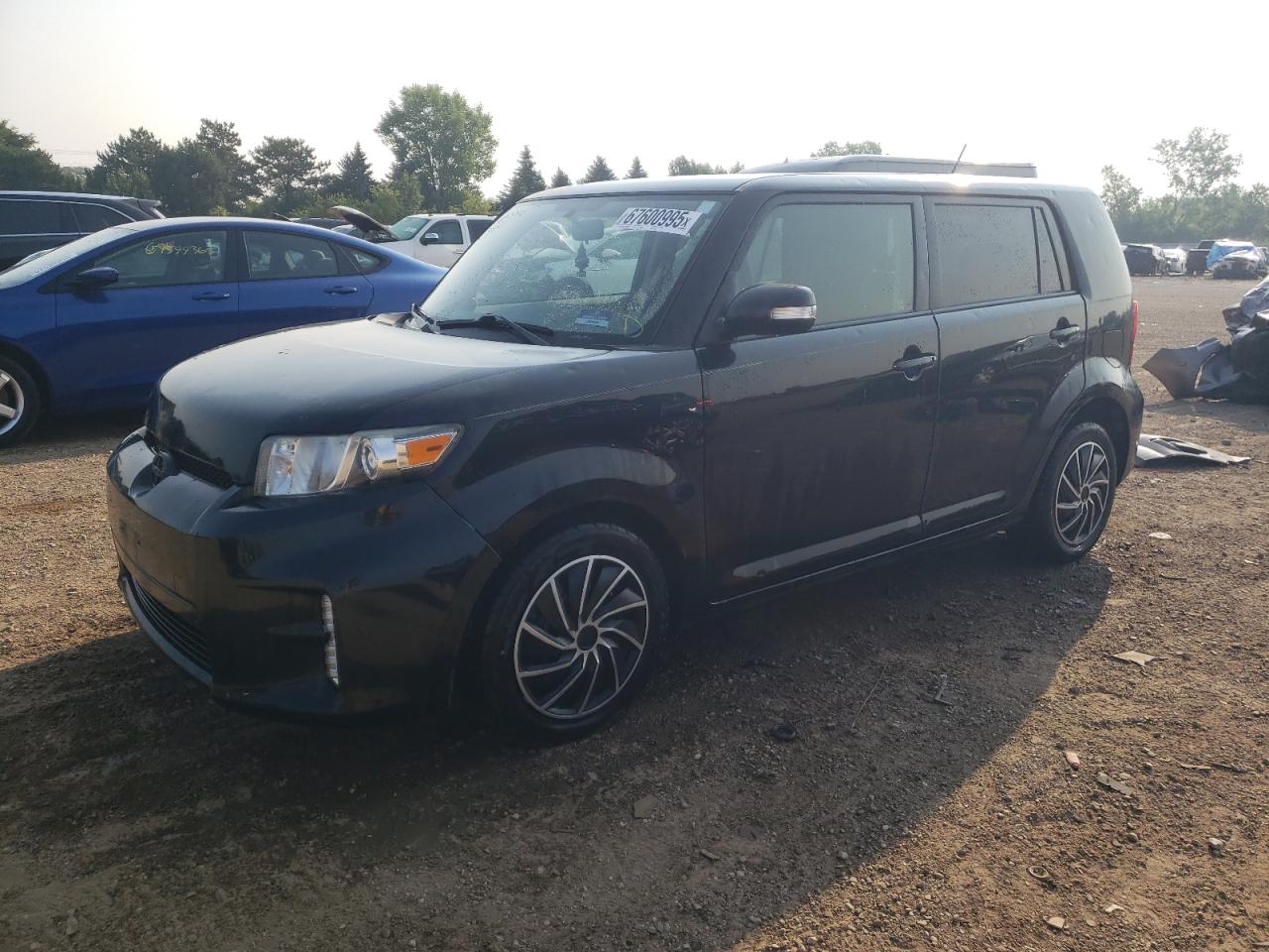 TOYOTA SCION 2015. Lot# 67600995. VIN JTLZE4FE8FJ072882. Photo 1