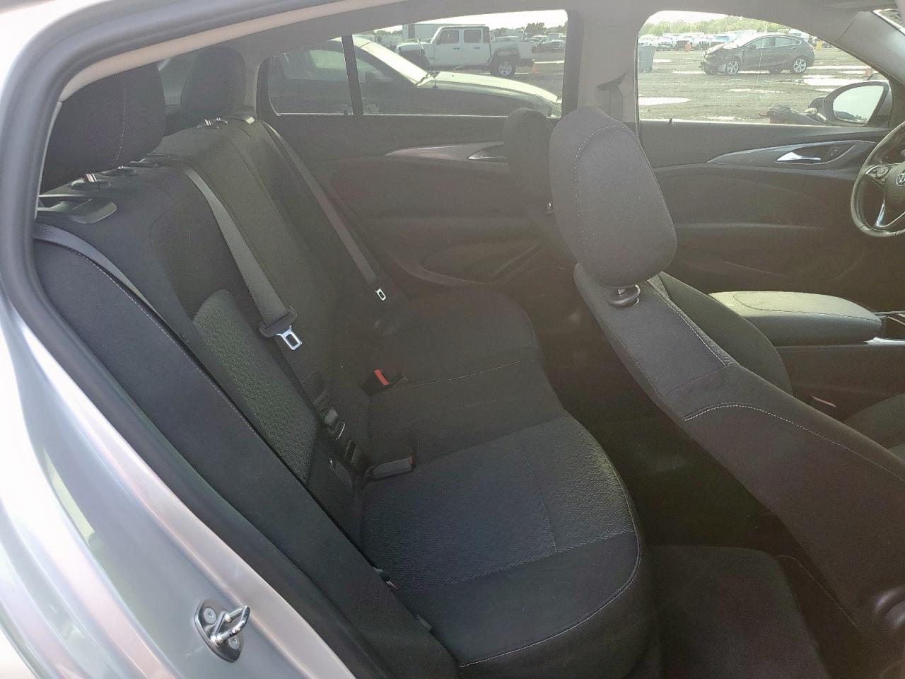 2018 Buick Regal Preferred VIN: W04GL6SX8J1125255 Lot: 70852655