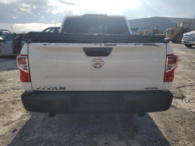  NISSAN TITAN 2017 Белы