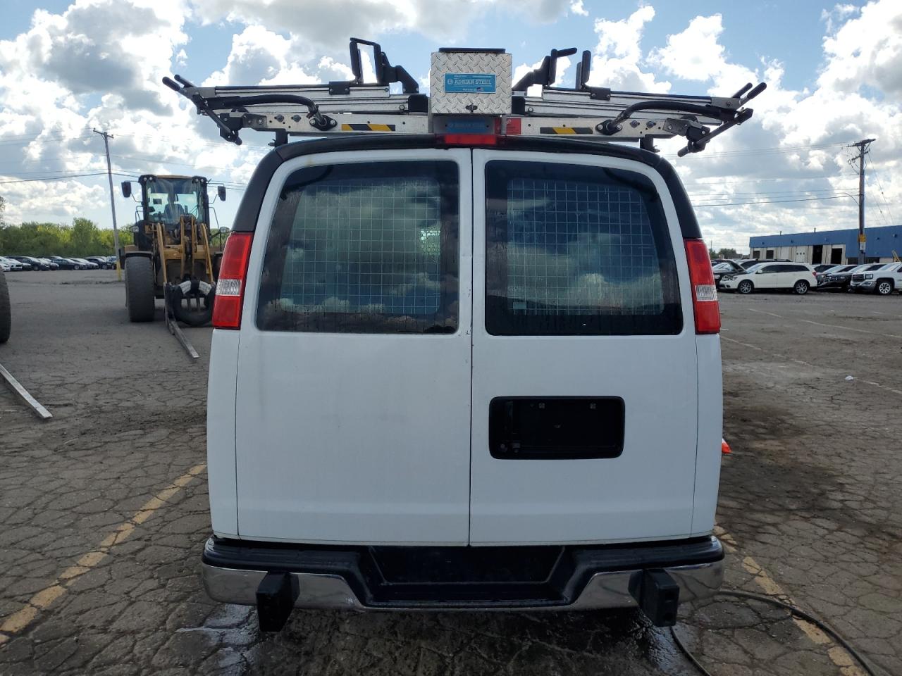 2020 Chevrolet Express G2500 VIN: 1GCWGAFG1L1175453 Lot: 69672395