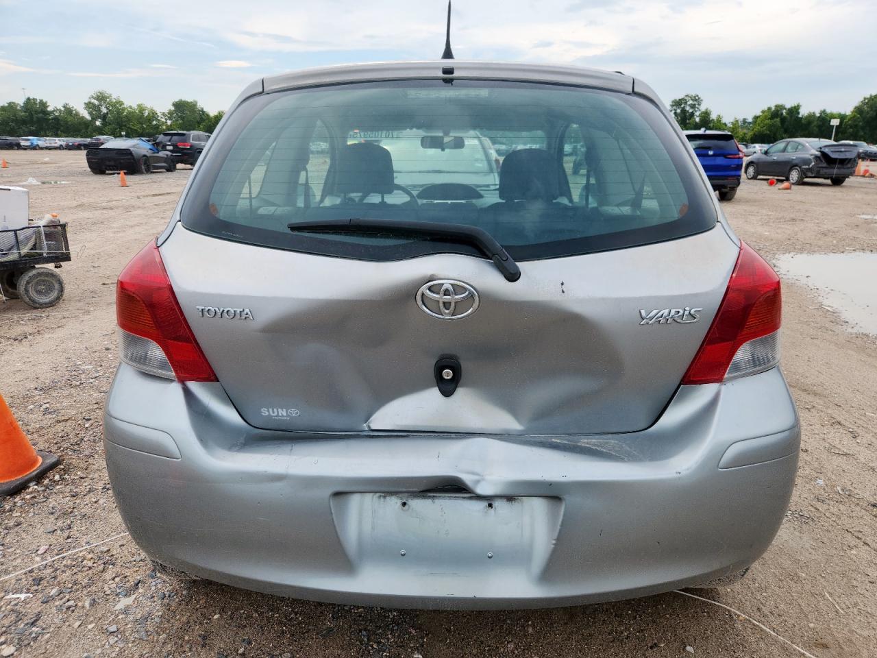 2010 Toyota Yaris VIN: JTDJT4K34A5290452 Lot: 70105975