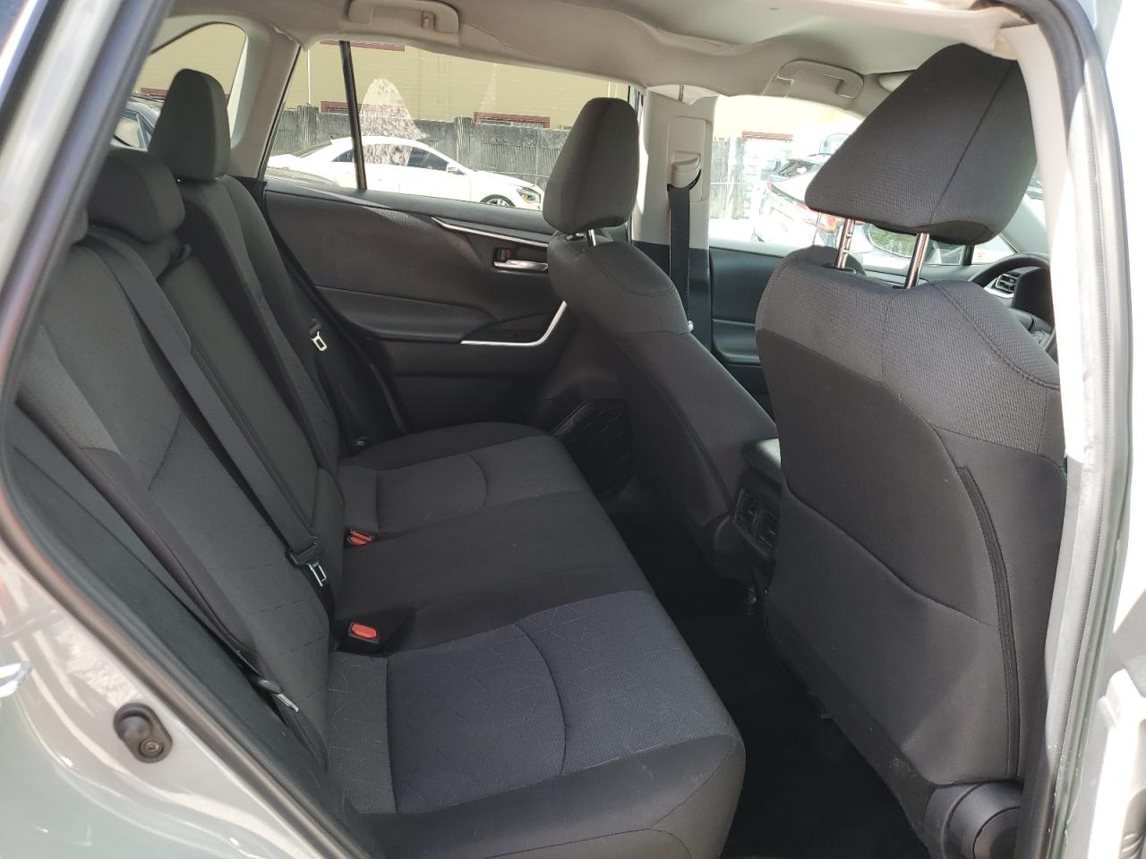 2022 Toyota Rav4 Xle VIN: 2T3P1RFV9NW284752 Lot: 68590915