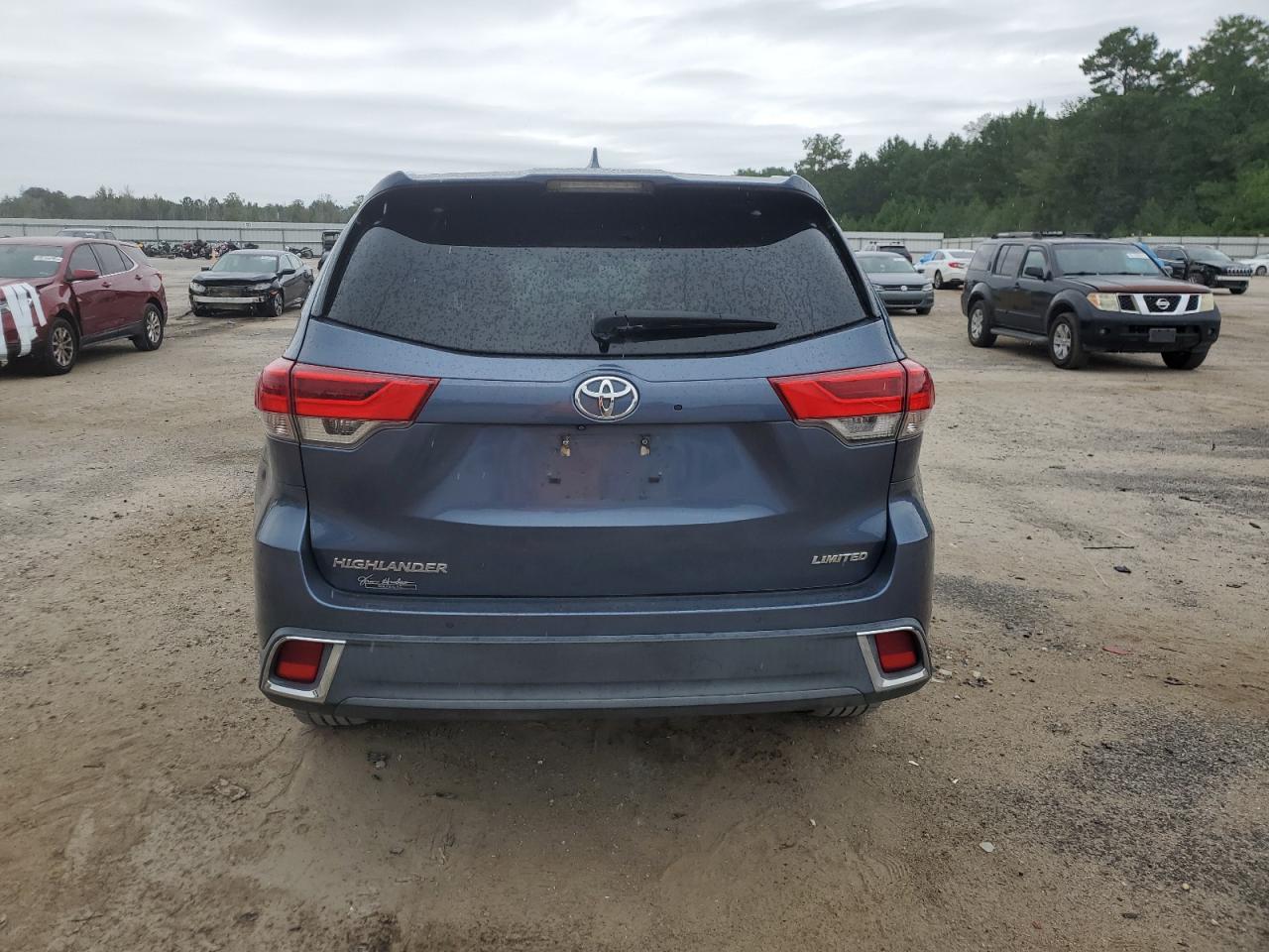 2019 Toyota Highlander Limited VIN: 5TDYZRFH0KS333843 Lot: 67468885