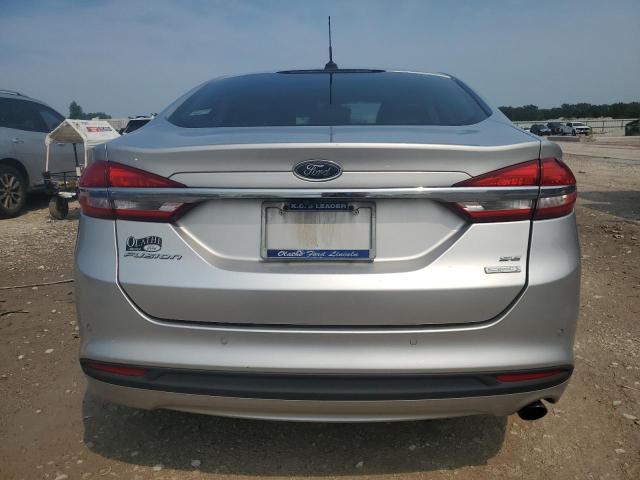 FORD FUSION 2017 Srebrny