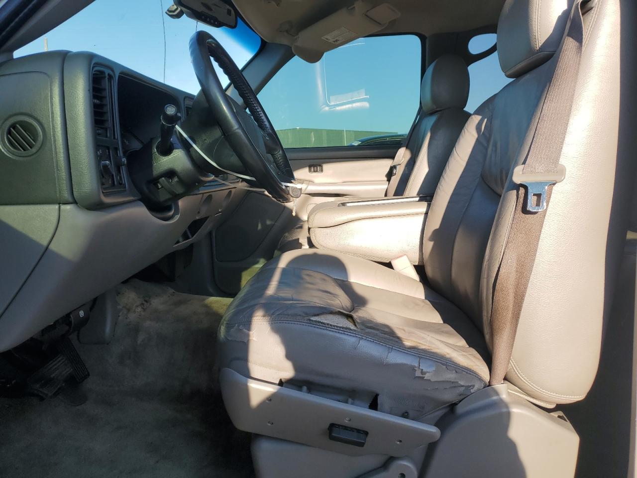 2005 Chevrolet Tahoe C1500 VIN: 1GNEC13V35R264642 Lot: 70275105