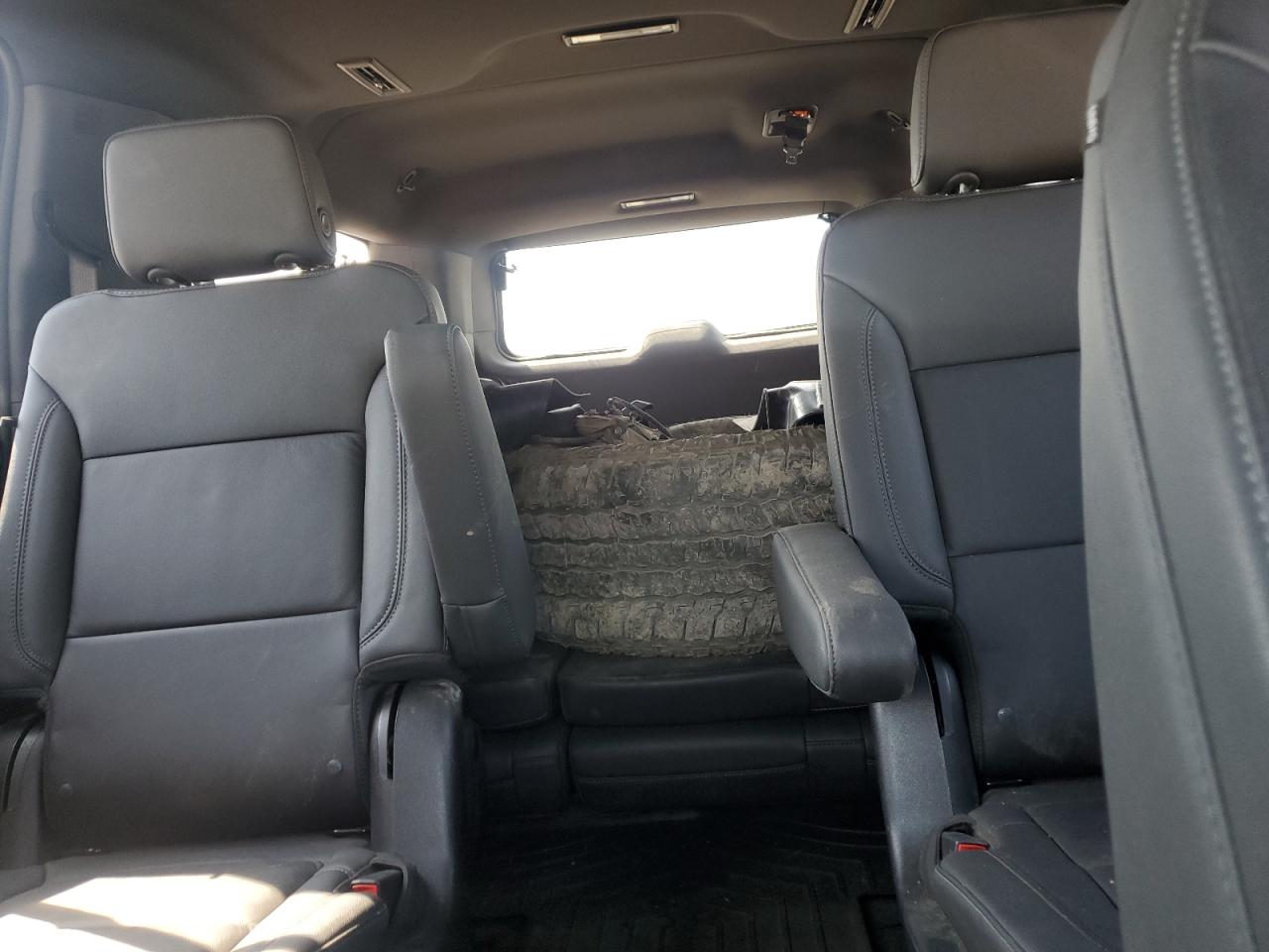 2024 Chevrolet Suburban K1500 Z71 VIN: 1GNSKDKD2RR247773 Lot: 68633925