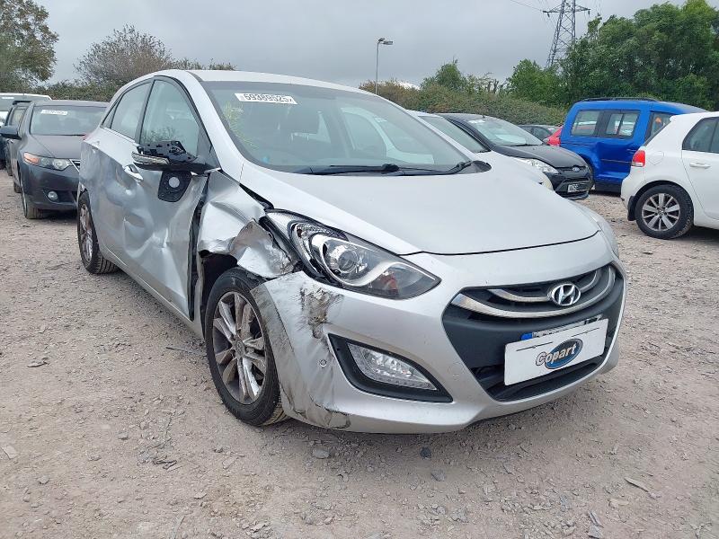 2012 HYUNDAI I30 STYLE NAV 