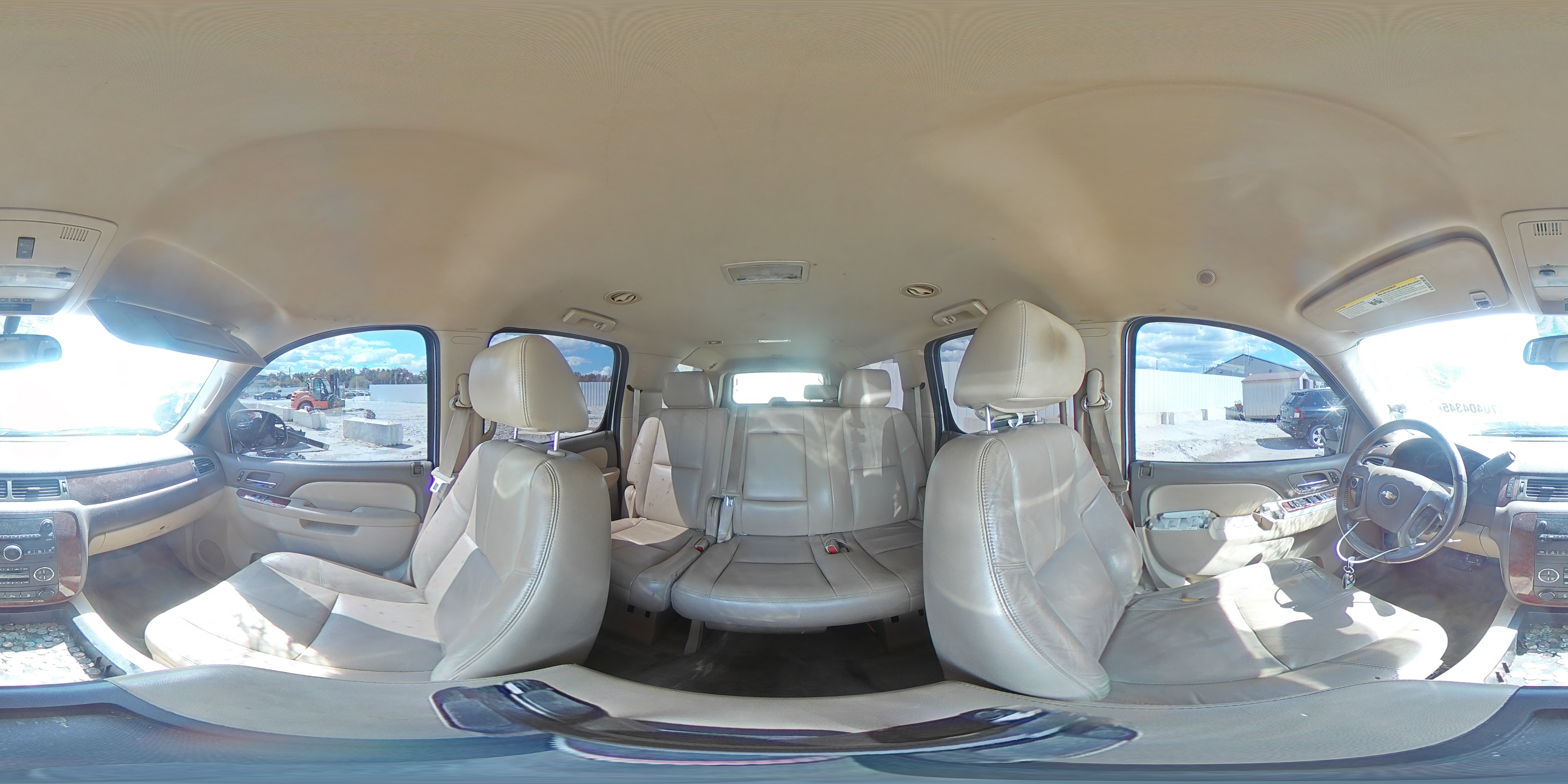 2012 Chevrolet Suburban K1500 Lt VIN: 1GNSKJE78CR194752 Lot: 70404345