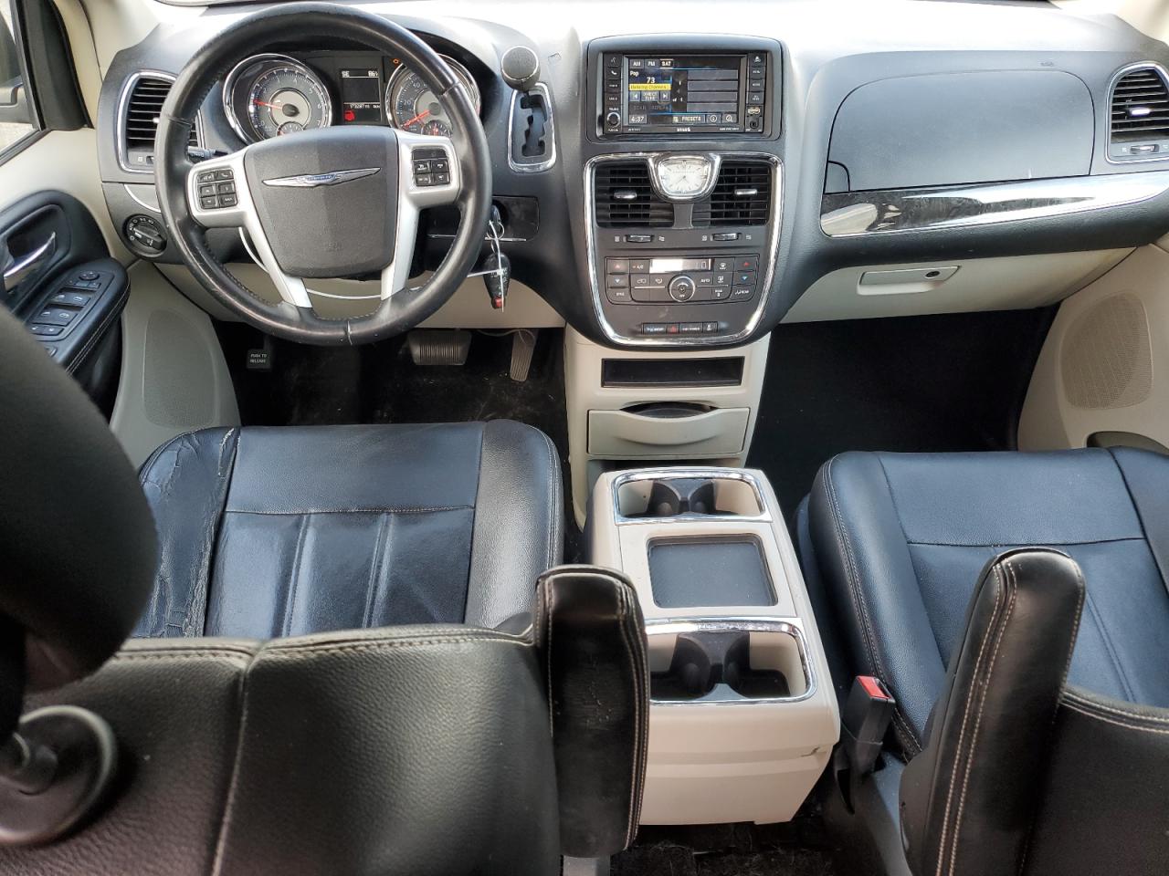 2015 Chrysler Town & Country Touring VIN: 2C4RC1BG1FR565497 Lot: 69059995