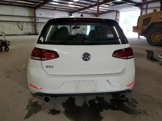  VOLKSWAGEN GOLF 2018 Белы