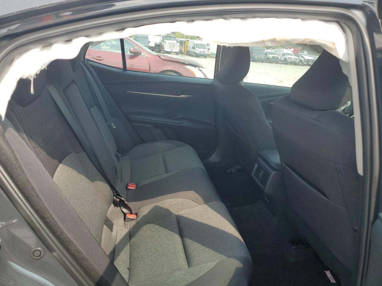 4T1DAACK9SU037170 2025 Toyota Camry Xse