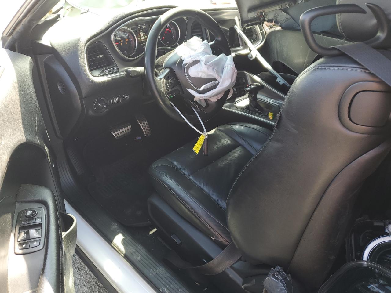 2019 Dodge Challenger Sxt VIN: 2C3CDZAG0KH727725 Lot: 70292555