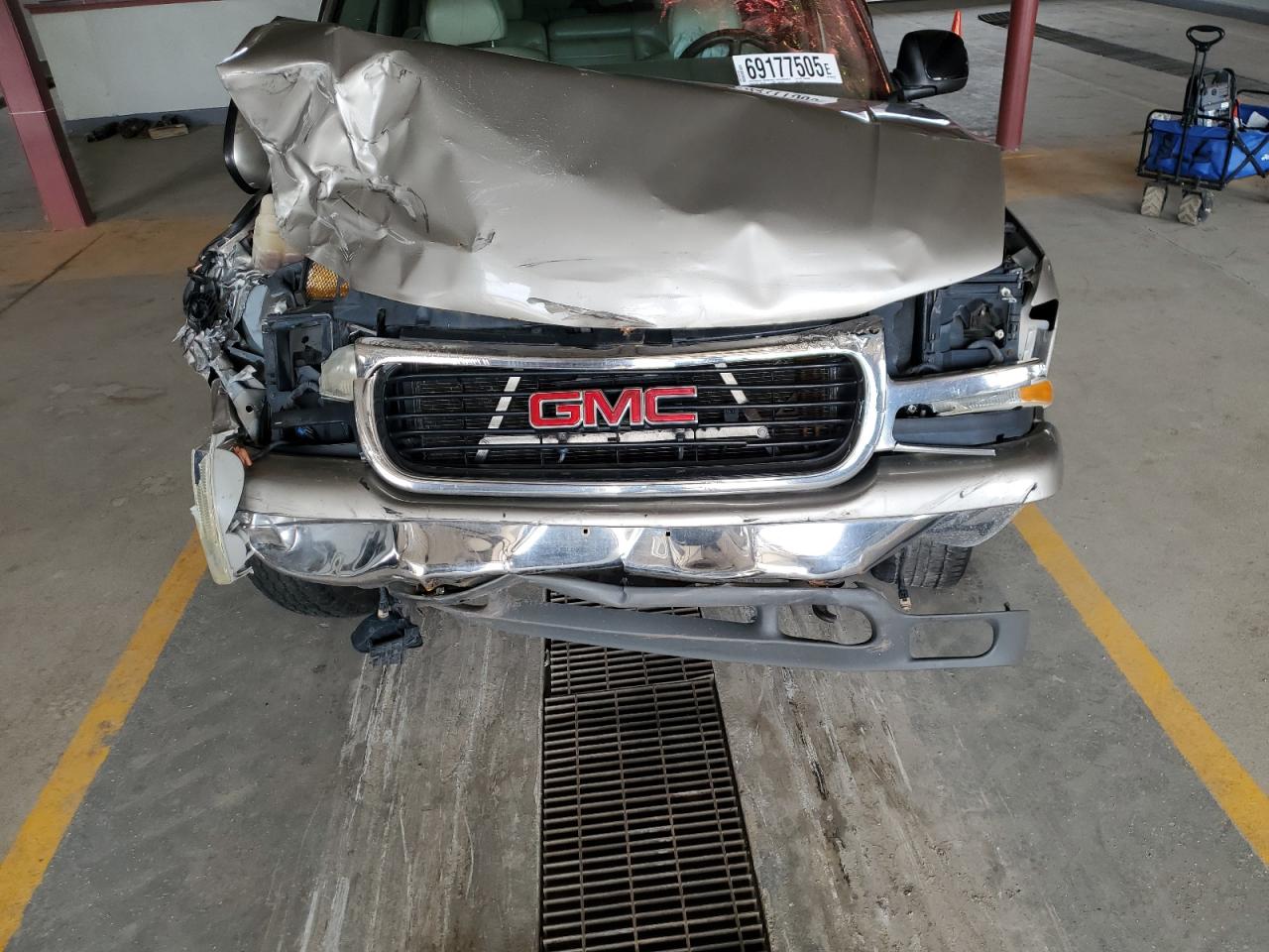 2001 GMC Yukon VIN: 1GKEK13T91J228249 Lot: 69177505