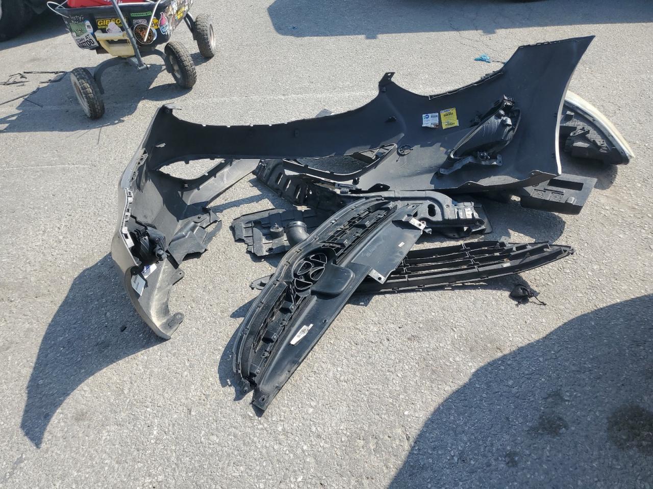 2013 Hyundai Elantra Gls VIN: 5NPDH4AE8DH445137 Lot: 68294075