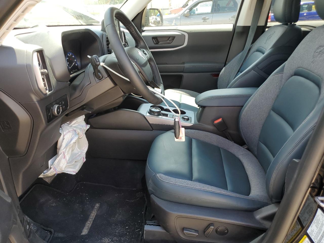 2024 Ford Bronco Sport Outer Banks VIN: 3FMCR9C60RRE13357 Lot: 69690455