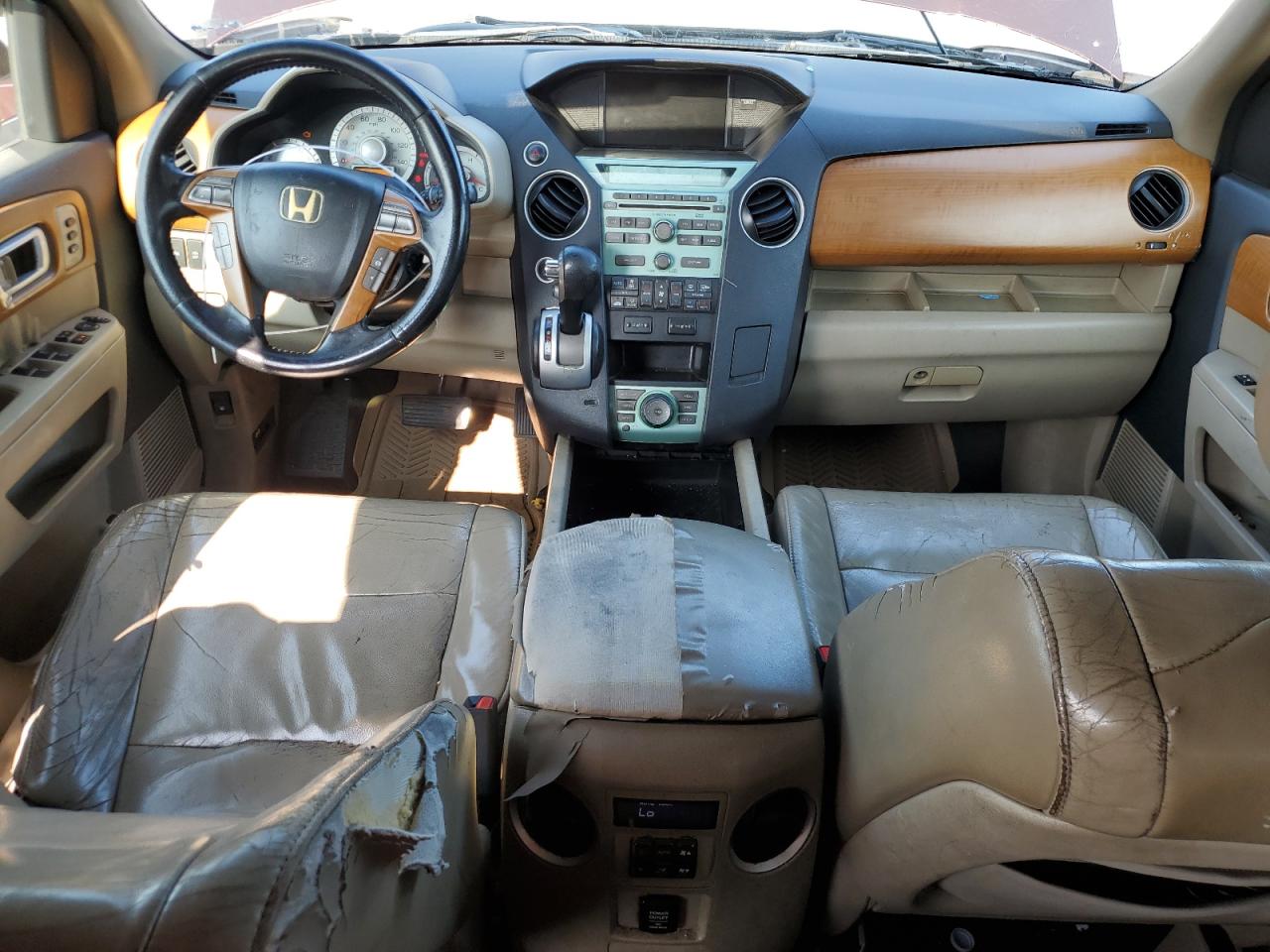 2010 Honda Pilot Touring VIN: 5FNYF4H8XAB026496 Lot: 66742805