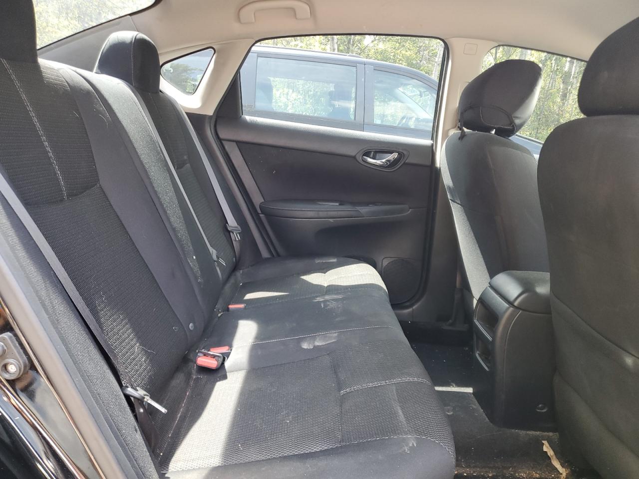 2016 Nissan Sentra S VIN: 3N1AB7AP4GL640649 Lot: 68917575