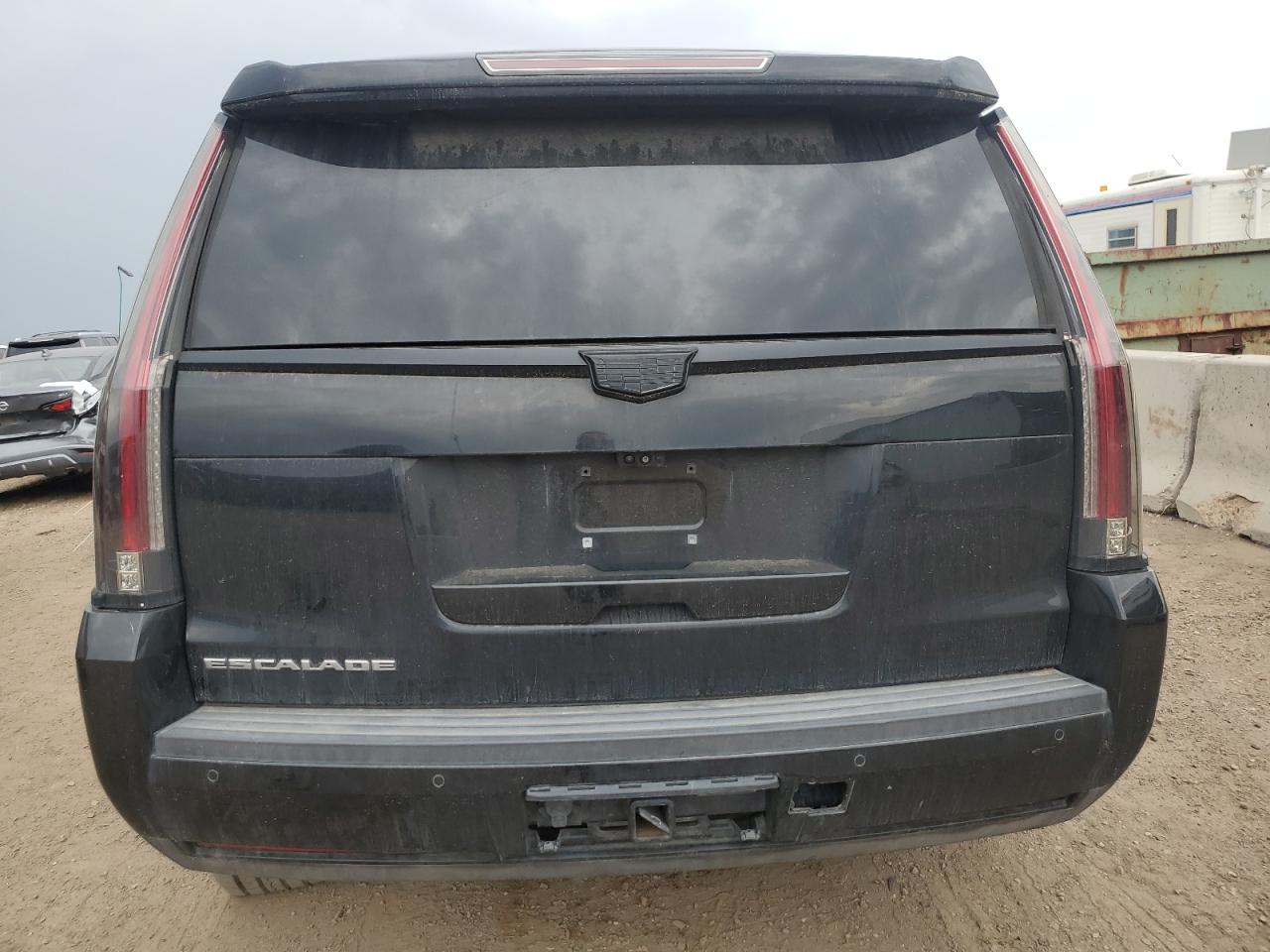 2017 Cadillac Escalade Platinum VIN: 1GYS4DKJXHR141671 Lot: 70681615