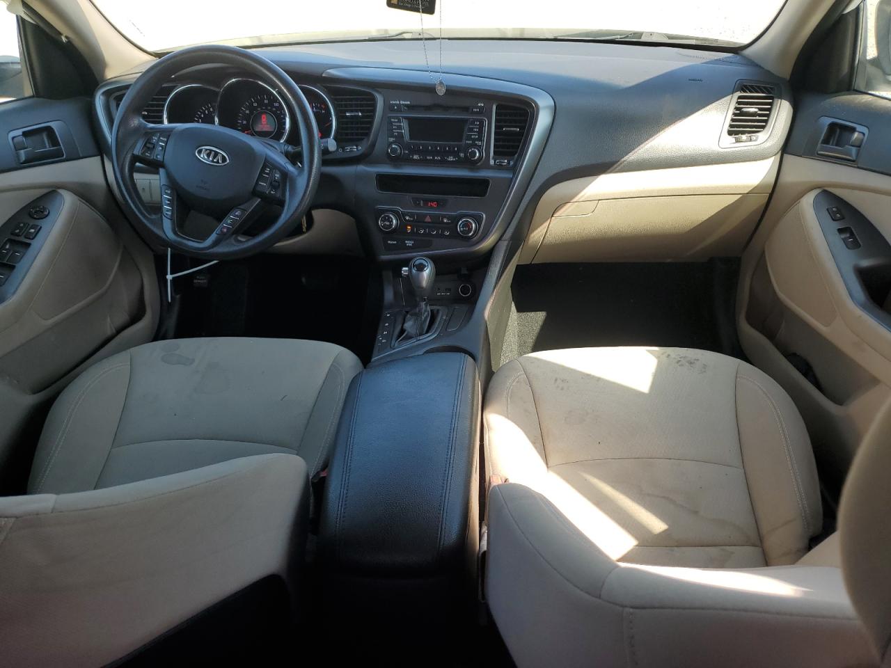 2012 Kia Optima Lx VIN: KNAGM4A72C5281647 Lot: 70503285