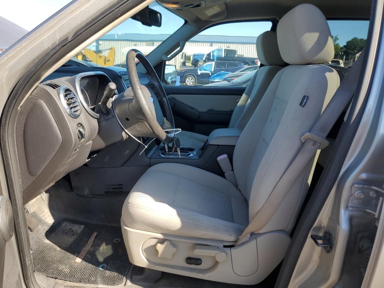 2008 Ford Explorer Sport Trac Xlt VIN: 1FMEU51E88UB26219 Lot: 70410345