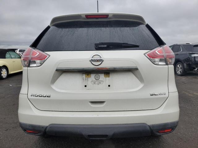  NISSAN ROGUE 2016 Белы