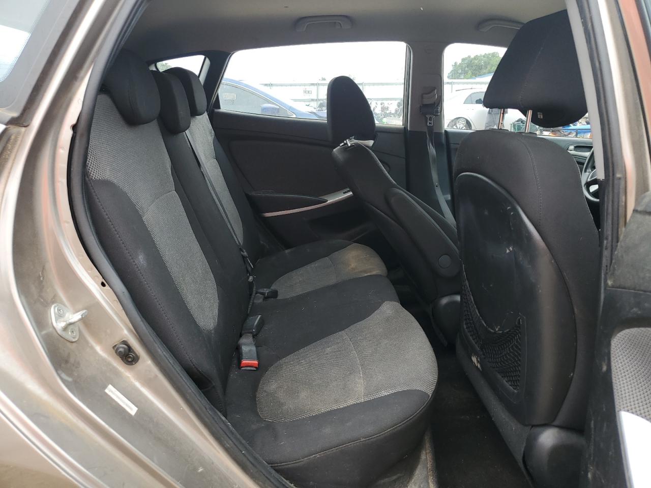 2013 Hyundai Accent Gls VIN: KMHCT5AE7DU114826 Lot: 68003325