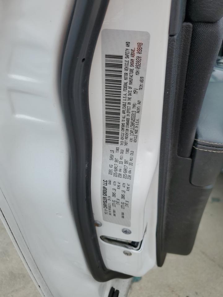 2015 Jeep Cherokee Latitude VIN: 1C4PJLCB0FW553313 Lot: 69392335