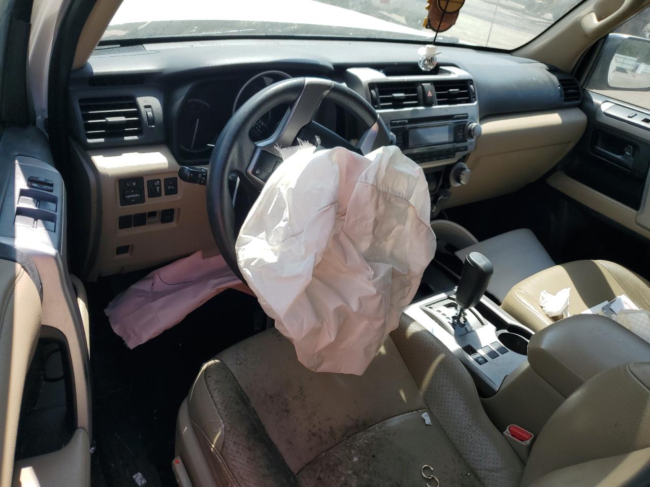 2011 Toyota 4Runner Sr5 VIN: JTEZU5JR6B5022026 Lot: 69980805