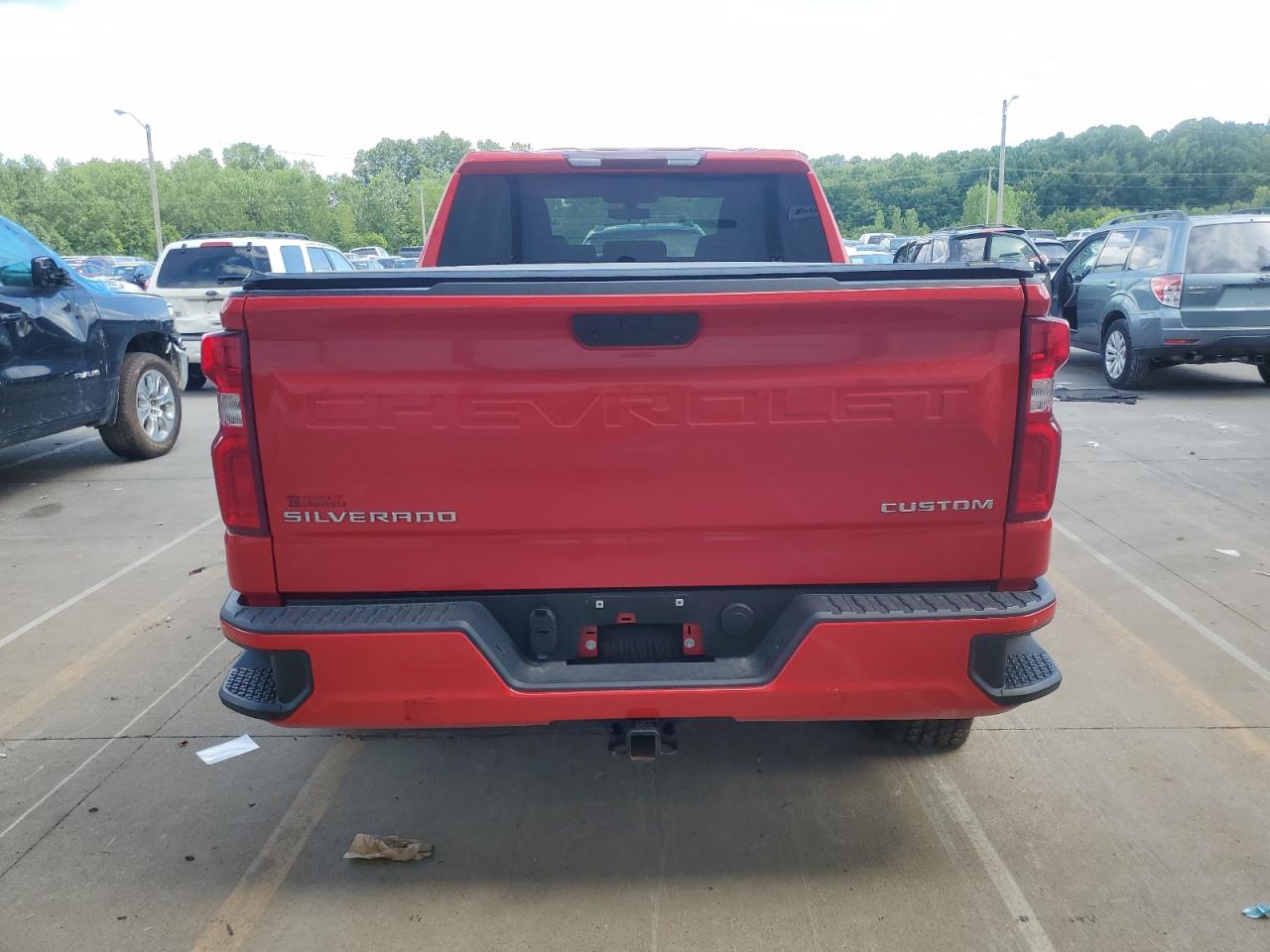 2021 Chevrolet Silverado K1500 Custom VIN: 1GCPYBEK2MZ395071 Lot: 68155395
