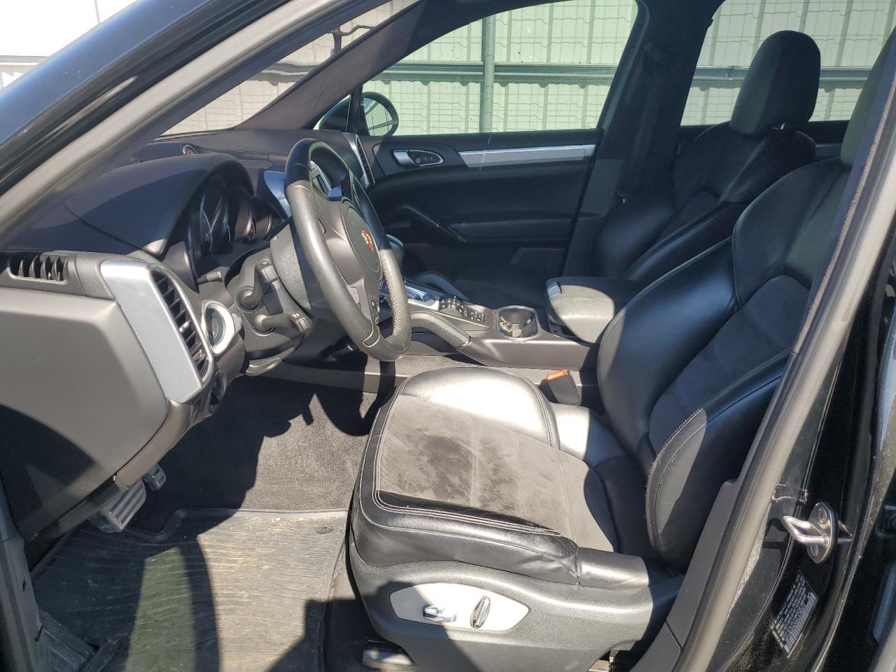 2013 Porsche Cayenne Gts VIN: WP1AD2A20DLA76910 Lot: 68486455