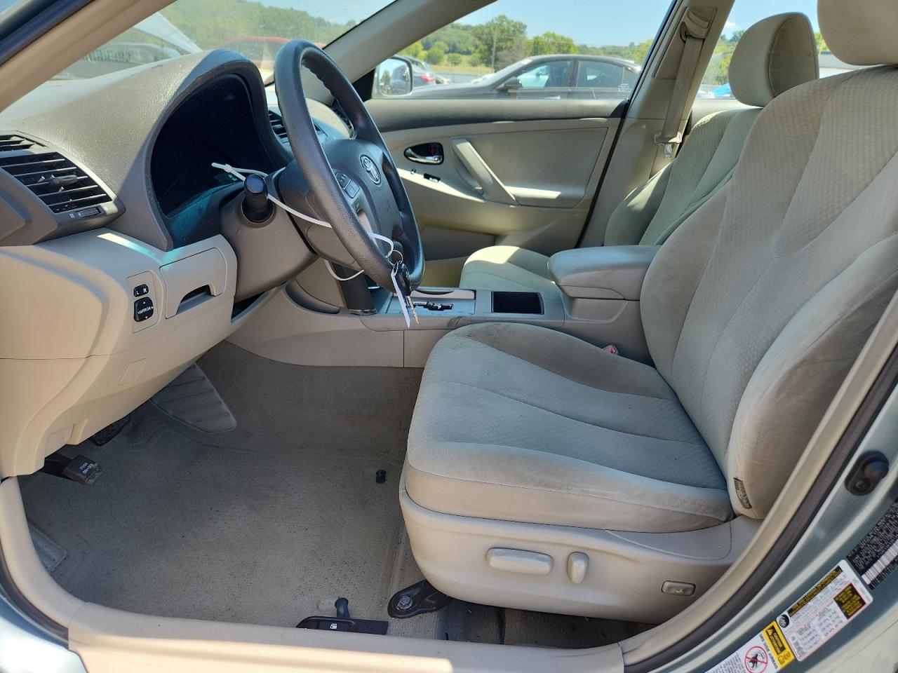 2009 Toyota Camry Base VIN: 4T4BE46KX9R138260 Lot: 70777005