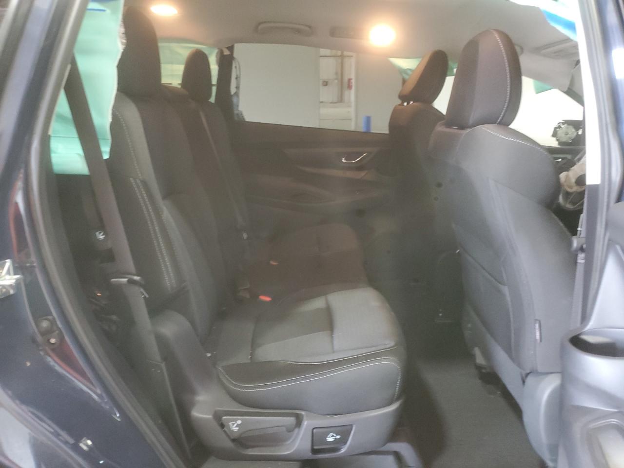 2023 Subaru Ascent Premium VIN: 4S4WMABD0P3413125 Lot: 68546605