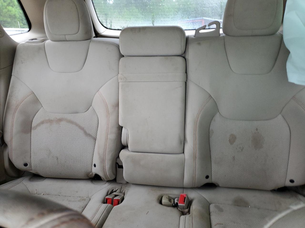 2019 Jeep Cherokee Latitude VIN: 1C4PJLCB2KD203963 Lot: 67801305