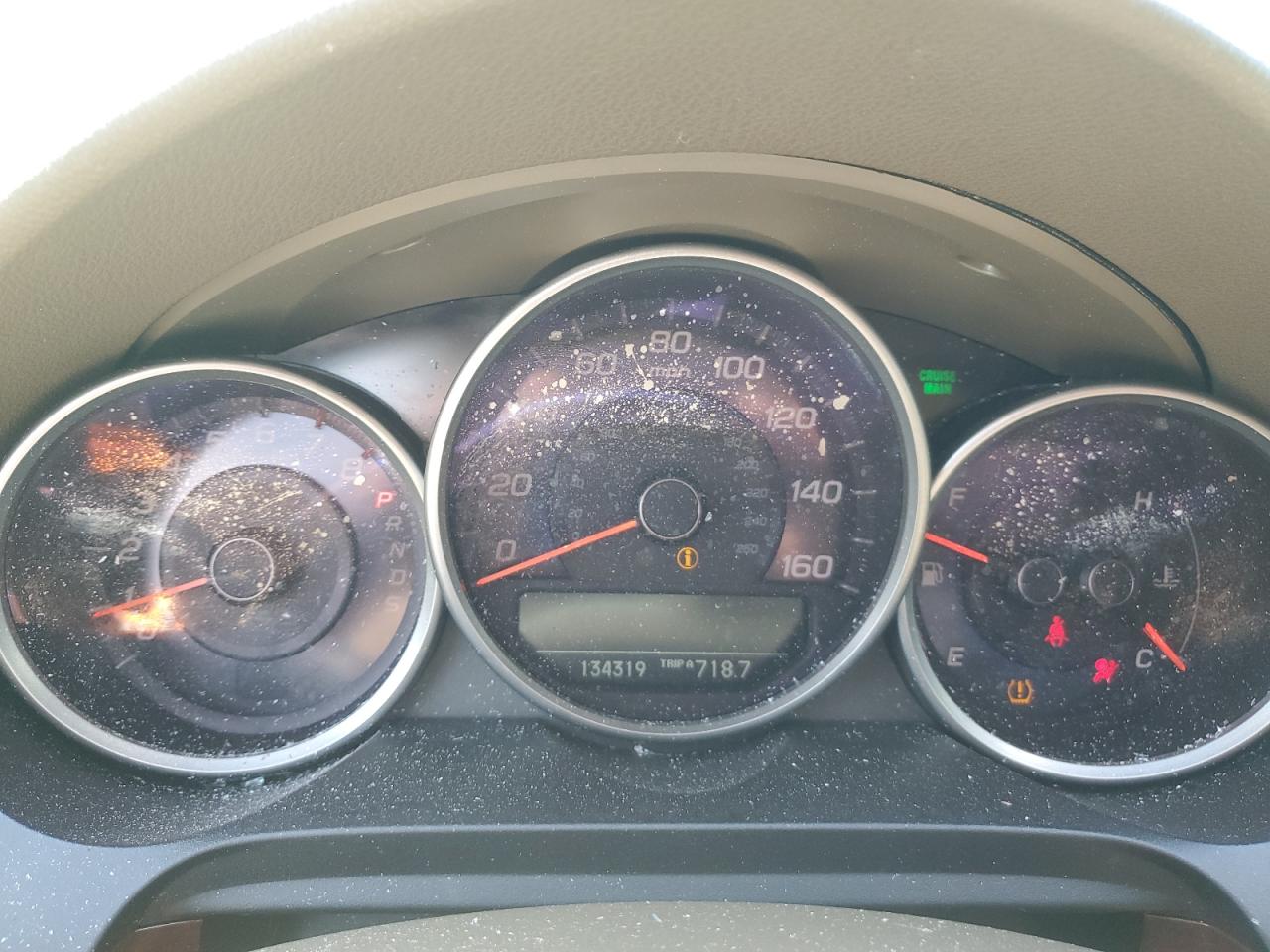 2010 Acura Rl VIN: JH4KB2F60AC002629 Lot: 67288125