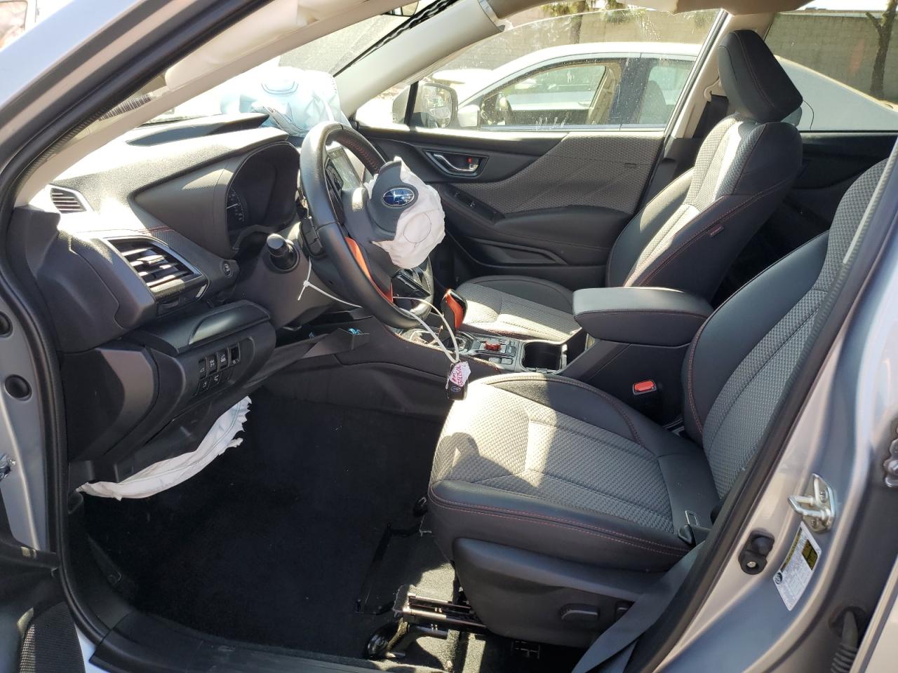 2022 Subaru Forester Sport VIN: JF2SKAJC9NH437653 Lot: 70527255